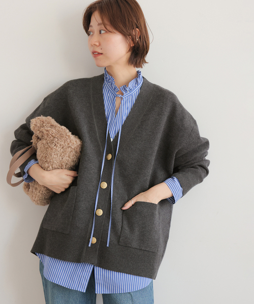 JOURNAL STANDARD relume（ジャーナルスタンダード　レリューム）の「《追加》[25AW新作］コットンカシミヤミックスダブルニットVネックカーディガン（カーディガン/ボレロ・レディース・チャコールグレー/ブラウン/ネイビー・FREE）」の17枚目の写真