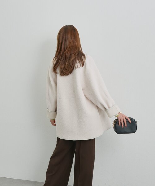un dix cors(アンディコール)の「《幅広く楽しめる◎》リバーシブルボアコート(ブルゾン・レディース・オフホワイト/チャコールグレー/ブラウン/ネイビー・FREE)」の18枚目の写真