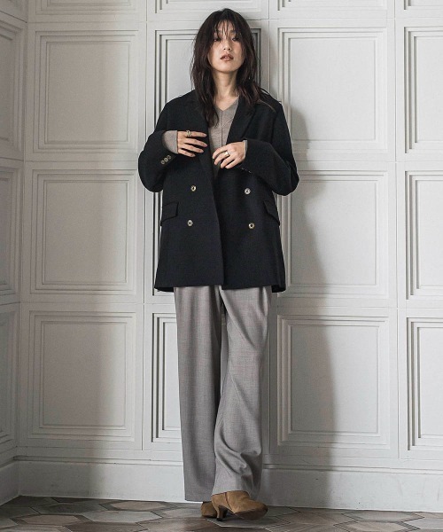 MAYSON GREY(メイソングレイ)の「シルクカシミヤVネックコクーンニットプルオーバー≪手洗い可能≫(ニット/セーター・レディース・ベージュ/ブラック/ブラウン/レッド/ピンク/イエロー/ブルー・M)」の14枚目の写真