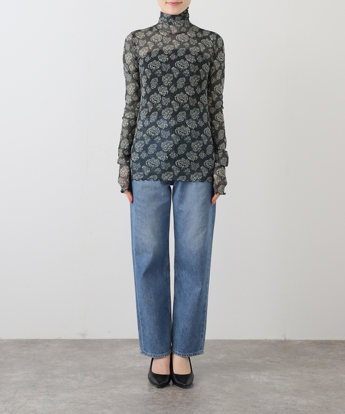 FUMIE TANAKA（フミエタナカ）の「【FUMIE TANAKA(フミエタナカ)】flower mesh high neck：カットソー（Tシャツ/カットソー・レディース・ブラック・2）」の2枚目の写真