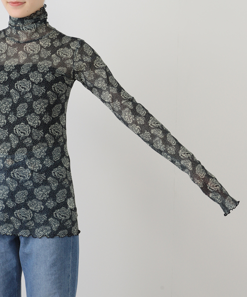 FUMIE TANAKA（フミエタナカ）の「【FUMIE TANAKA(フミエタナカ)】flower mesh high neck：カットソー（Tシャツ/カットソー・レディース・ブラック・2）」の7枚目の写真