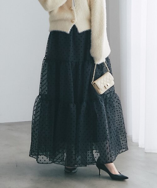 La boutique BonBon(ラブティックボンボン)の「【3サイズ展開あり】ドットフロッキーティアードスカート(ブラック)(スカート・レディース・ブラック・PS/36/FREE)」の1枚目の写真