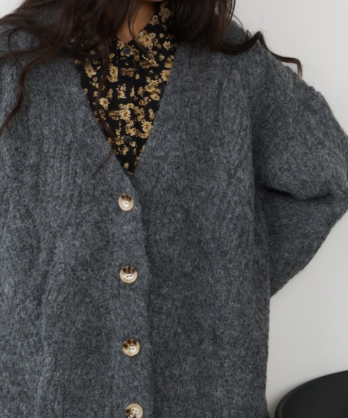 Libra Cue（リブラ キュー）の「ケーブルニットカーディガン（カーディガン/ボレロ・レディース・アイボリー/チャコールグレー・FREE）」の14枚目の写真