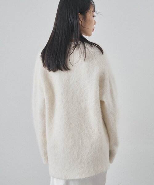 Whim Gazette（ウィムガゼット）の「スーリーアルパカカーディガン（カーディガン/ボレロ・レディース・オフホワイト/チャコールグレー・FREE）」の17枚目の写真