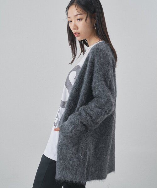 Whim Gazette（ウィムガゼット）の「スーリーアルパカカーディガン（カーディガン/ボレロ・レディース・オフホワイト/チャコールグレー・FREE）」の5枚目の写真