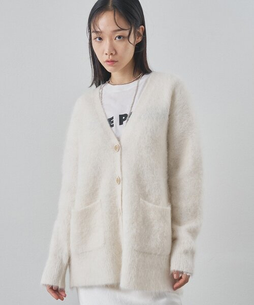 ホワイトカーディガンぴ様 Pierrot モヘアタッチ袖ケーブルニットカーディガン （オフホワイト