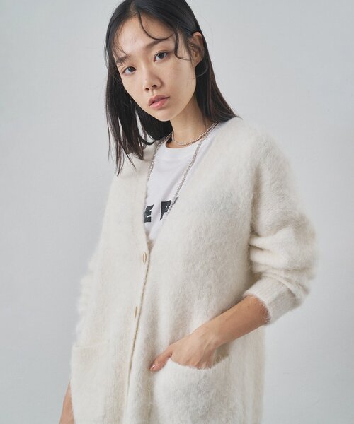 Whim Gazette（ウィムガゼット）の「スーリーアルパカカーディガン（カーディガン/ボレロ・レディース・オフホワイト/チャコールグレー・FREE）」の22枚目の写真