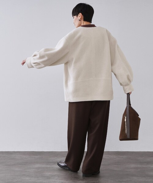 OPAQUE.CLIP（オペークドットクリップ）の「もこもこノーカラージップミドルコート【洗える】（ノーカラーコート・レディース・チャコールグレー/ライトベージュ・38/40/42）」の9枚目の写真