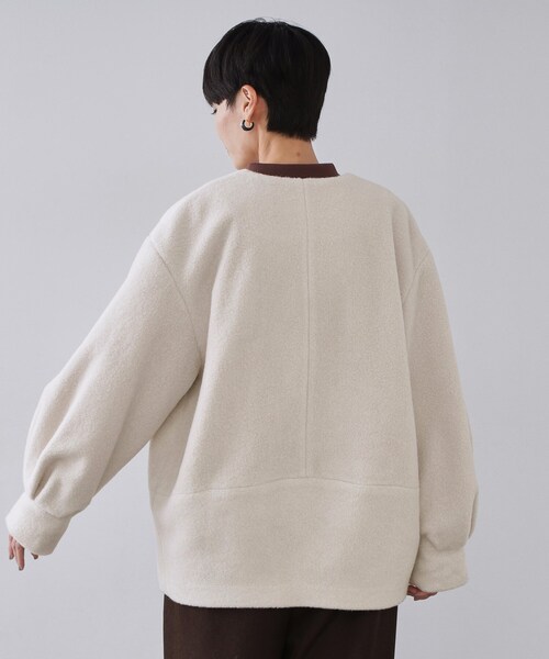 OPAQUE.CLIP（オペークドットクリップ）の「もこもこノーカラージップミドルコート【洗える】（ノーカラーコート・レディース・チャコールグレー/ライトベージュ・38/40/42）」の13枚目の写真