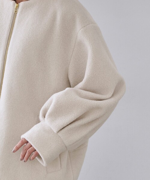 OPAQUE.CLIP（オペークドットクリップ）の「もこもこノーカラージップミドルコート【洗える】（ノーカラーコート・レディース・チャコールグレー/ライトベージュ・38/40/42）」の15枚目の写真