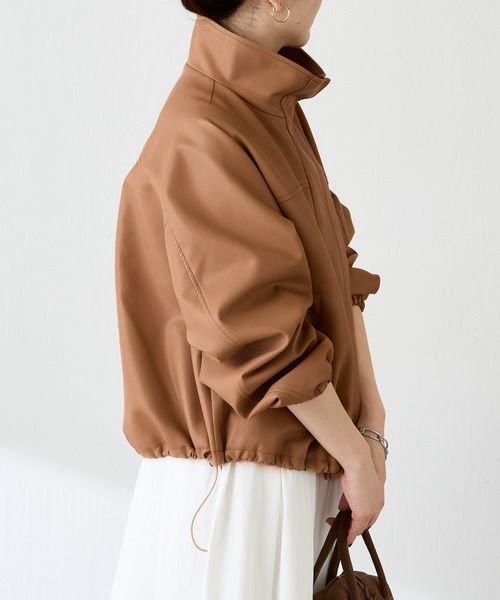 COLLAGE GALLARDAGALANTE（コラージュガリャルダガランテ）の「レザータッチ刺繍スタンドブルゾン（ブルゾン・レディース・キャメル・FREE）」の6枚目の写真