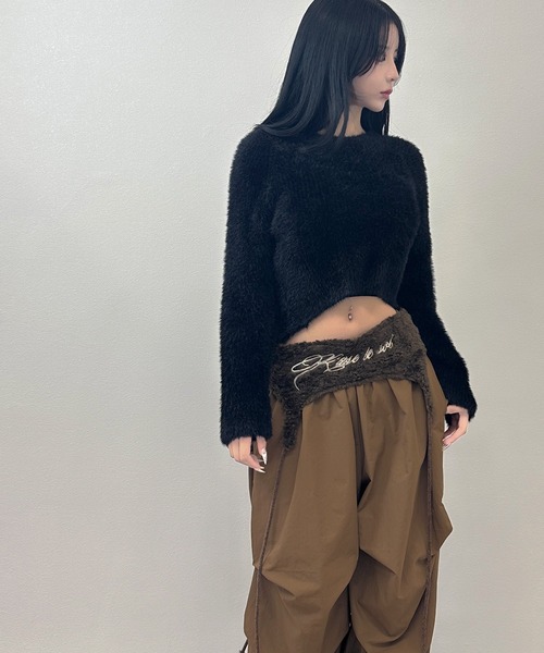 FOLLOWIN(フォロウィン)の「【 2WAY 】ロゴ刺繍ファーウエストボリュームスウェットパンツ(スウェットパンツ・レディース・ブラウン/ブラック・FREE)」の13枚目の写真