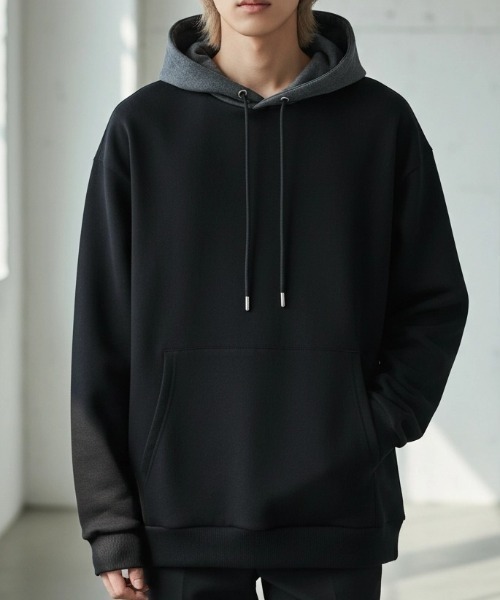 ARULE（アルール）の「A'GEM/9 × .kom 『ARULE/アルール』Layered Hood Design Pullover/レイヤードフードデザインプルオーバー（パーカー・メンズ・ブラック/グレー・L/XL）」の4枚目の写真