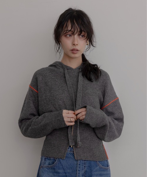 ZIPスリットフーディーニットトップス Eimee Law│Eimee Law & LHELBIE