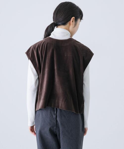 かぐれ（カグレ）の「コットンベルベット2WAYベスト（ベスト・レディース・グレー系その他/ブラウン・FREE）」の17枚目の写真