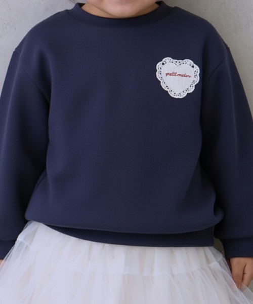 petit main（プティマイン）の「【プティプラ】GIRLSトレーナー（スウェット・キッズ・アイボリー/ブルーグレー/ライトピンク/ネイビー/ホワイト系その他/ライトグリーン/ダークブラウン/ブルー/ライトベージュ/レッド・80ｃｍ/120cm/90cm/130cm/110cm/100cm）」の7枚目の写真