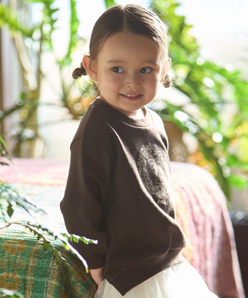 petit main（プティマイン）の「【プティプラ】GIRLSトレーナー（スウェット・キッズ・アイボリー/ブルーグレー/ライトピンク/ネイビー/ホワイト系その他/ライトグリーン/ダークブラウン/ブルー/ライトベージュ/レッド・80ｃｍ/120cm/90cm/130cm/110cm/100cm）」の15枚目の写真