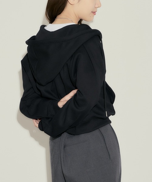 H.TOKYO(エイチトウキョウ)の「クロップドフルジップパーカー(パーカー・レディース・カーキ/ブラック/グレー・MEDIUM/LARGE/X-LARGE)」の10枚目の写真