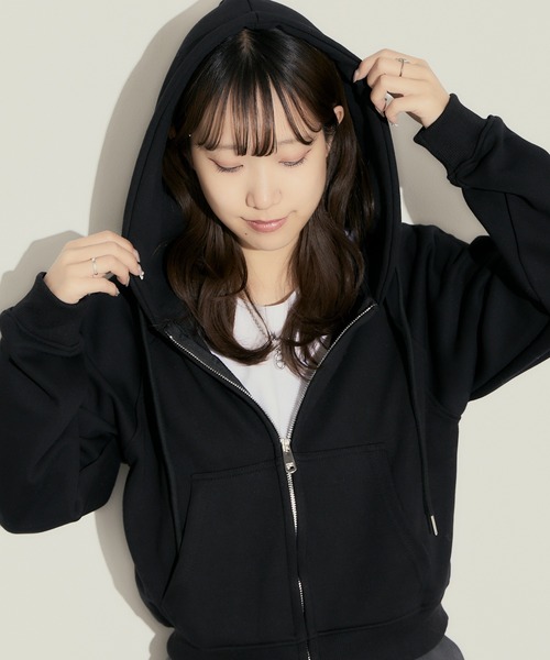 H.TOKYO(エイチトウキョウ)の「クロップドフルジップパーカー(パーカー・レディース・カーキ/ブラック/グレー・MEDIUM/LARGE/X-LARGE)」の17枚目の写真