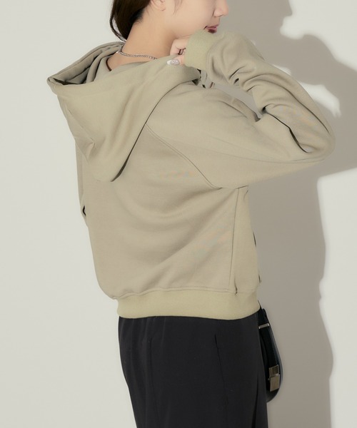 H.TOKYO(エイチトウキョウ)の「クロップドフルジップパーカー(パーカー・レディース・カーキ/ブラック/グレー・MEDIUM/LARGE/X-LARGE)」の20枚目の写真