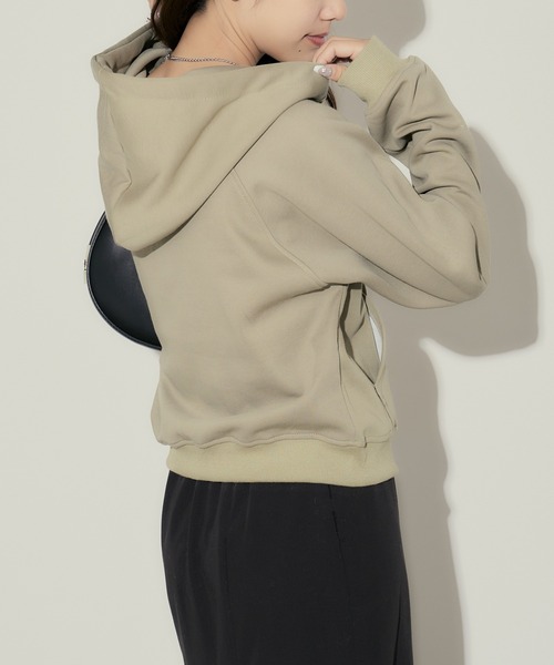 H.TOKYO(エイチトウキョウ)の「クロップドフルジップパーカー(パーカー・レディース・カーキ/ブラック/グレー・MEDIUM/LARGE/X-LARGE)」の21枚目の写真