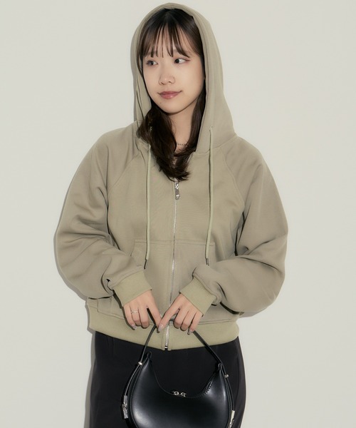 H.TOKYO(エイチトウキョウ)の「クロップドフルジップパーカー(パーカー・レディース・カーキ/ブラック/グレー・MEDIUM/LARGE/X-LARGE)」の22枚目の写真