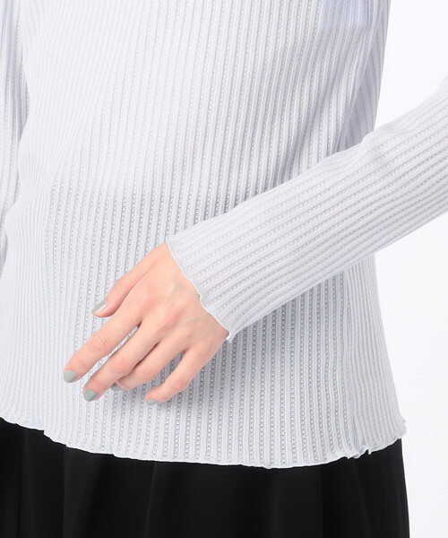 Gabardine K.T(ギャバジンケーティー)の「〔 +サイズ 〕 【前後2WAY】シアーストライプジャージー シアーストライプカットソー(Tシャツ/カットソー・レディース・グリーン系その他/ホワイト/ライトグレー/サックスブルー・13号/17号)」の21枚目の写真
