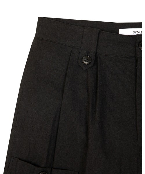 SYNQIA(シンキア)の「リネンユーティリティワイドトラウザー ブラック(その他パンツ・メンズ・その他・LARGE/SMALL/MEDIUM)」の3枚目の写真