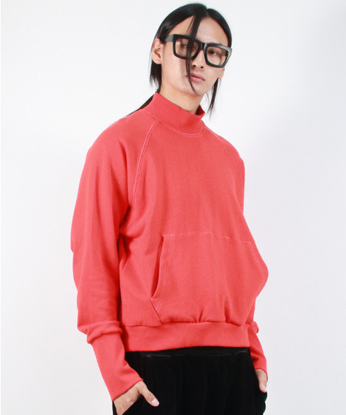DEMARC（ドゥマーク）の「M HIGH-NECK MEDIUM-FIT STITCH RAGLAN SWEATSHIRT -  Red（スウェット・メンズ・その他・FREE）」の8枚目の写真