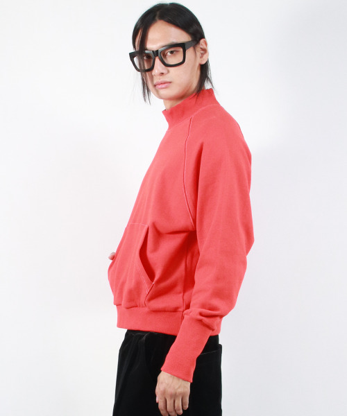 DEMARC（ドゥマーク）の「M HIGH-NECK MEDIUM-FIT STITCH RAGLAN SWEATSHIRT -  Red（スウェット・メンズ・その他・FREE）」の10枚目の写真