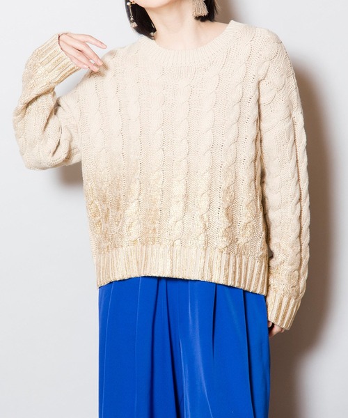 OSMOSIS(オズモーシス)の「グラデーションケーブルニットプルオーバー(ニット/セーター・レディース・ブラック/アイボリー/グレー・ONE SIZE)」の16枚目の写真