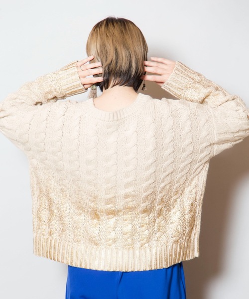 OSMOSIS(オズモーシス)の「グラデーションケーブルニットプルオーバー(ニット/セーター・レディース・ブラック/アイボリー/グレー・ONE SIZE)」の18枚目の写真