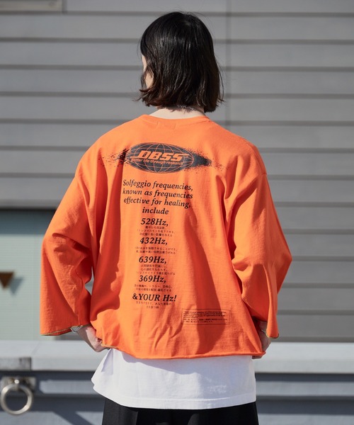 DIET BUTCHER SLIM SKIN(ダイエットブッチャースリムスキン)の「DIET BUTCHER SLIM SKIN/ダイエットブッチャースリムスキン SINE WAVE LS バックプリント クルーネックロンT(Tシャツ/カットソー・メンズ・オレンジ/パープル/グリーン/チャコールグレー/ナチュラル/ライトピンク・FREE)」の18枚目の写真
