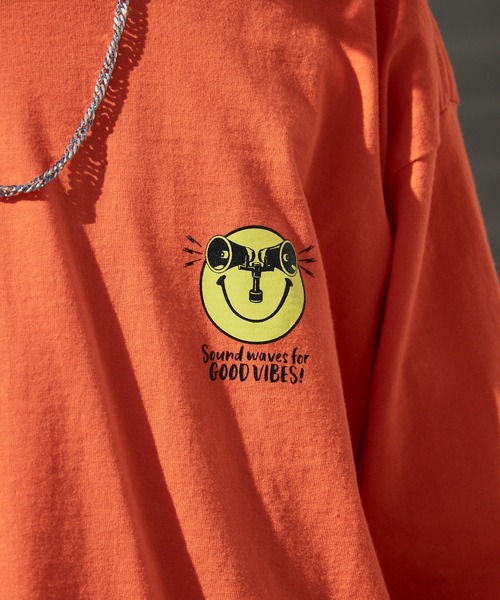 DIET BUTCHER SLIM SKIN(ダイエットブッチャースリムスキン)の「DIET BUTCHER SLIM SKIN/ダイエットブッチャースリムスキン SINE WAVE LS バックプリント クルーネックロンT(Tシャツ/カットソー・メンズ・オレンジ/パープル/グリーン/チャコールグレー/ナチュラル/ライトピンク・FREE)」の11枚目の写真