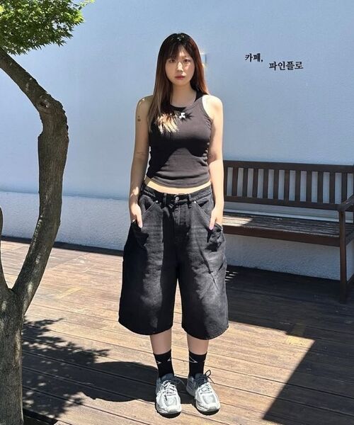 KANEITEI(カネイテイ)の「バミューダデニムショートパンツ(グレー)(その他パンツ・レディース・グレー・MEDIUM/LARGE/X-LARGE)」の7枚目の写真