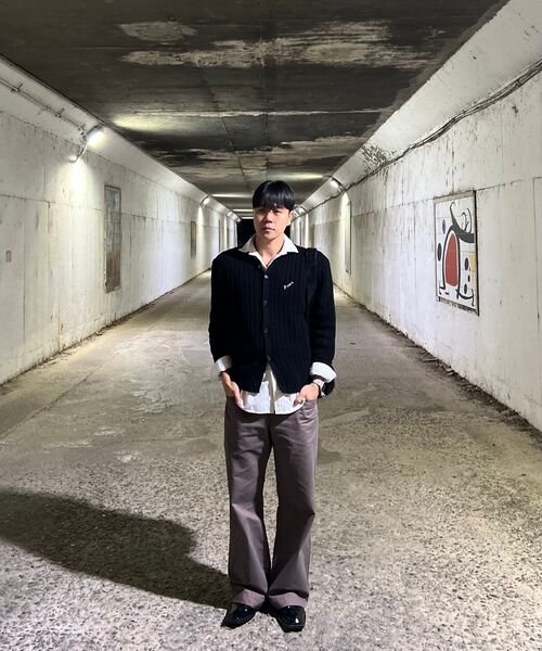 FLAWSROOM(フローズルーム)の「3Button Ribbed Cardigan(カーディガン/ボレロ・メンズ・その他・MEDIUM/LARGE/X-LARGE)」の4枚目の写真