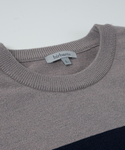 BIRBANTE(ビルバンテ)の「ソフトウォッシャブルラウンドニット - チャコールストライプ(ニット/セーター・メンズ・チャコール・SMALL/MEDIUM)」の4枚目の写真