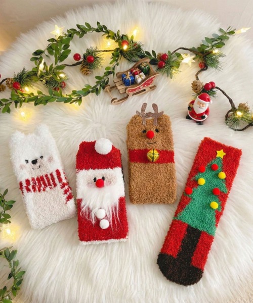 もこもこくつ下に入ったペンギンさんのクリスマスオーナメント もこもこくつ下に入ったペンギンさんのクリスマスオーナメント 羊毛