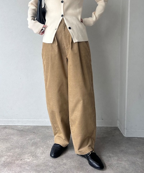 NOGLE(ノグル)の「【NOGLE/ノグル】ワイドカーブコーデュロイパンツ(その他パンツ・レディース・アイボリー/ブラウン/ベージュ・FREE)」の4枚目の写真