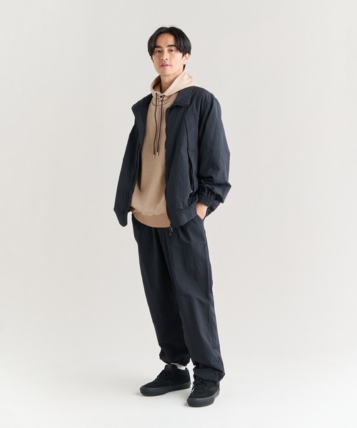 NANGA（ナンガ）の「NYLON TUSSER TRACK JACKET/ナイロンタッサー トラックジャケット（ブルゾン・メンズ・ネイビー/ブラック/カーキ・L/M/XL/S）」の15枚目の写真