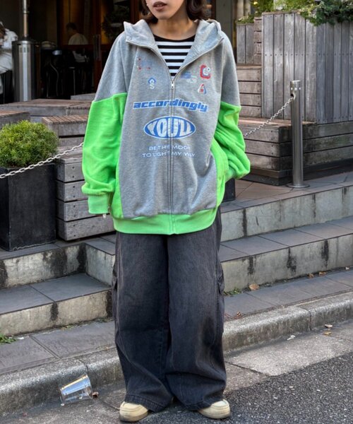 SOUNDSGOOOOD（サウンズグッド）の「【SOUNDS GOOOOD】パイル切り替えパーカー（パーカー・レディース・グレー・ONE SIZE）」の2枚目の写真