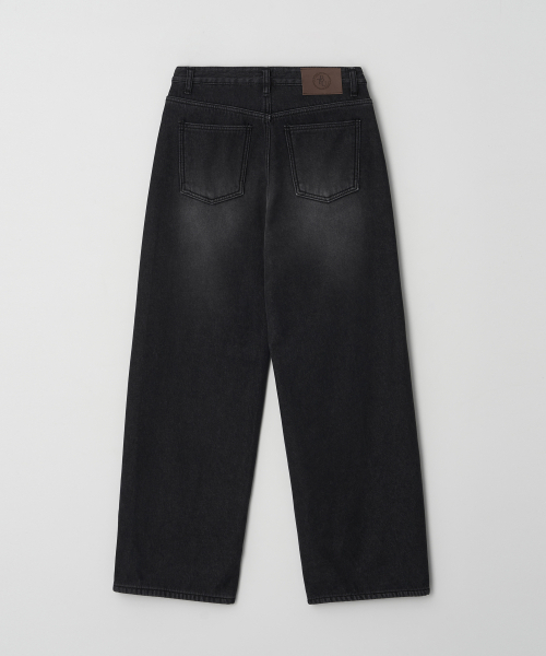 BUTTON UP(ボタンアップ)の「デイリー ワイド ミンク起毛 デニムパンツ(デニムパンツ・レディース・その他・S/M/L)」の2枚目の写真