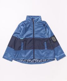 ウィンドブレーカー」に該当するブルー・ネイビー/青色系の