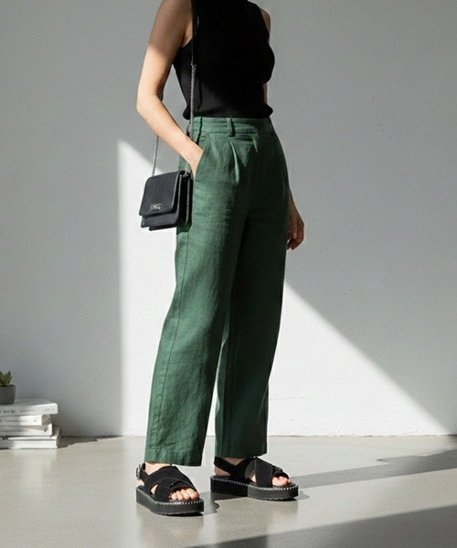 EMU Australia（エミューオーストラリア）の「Morna（サンダル・レディース・ベージュ/ブラック・6/7/8）」の2枚目の写真