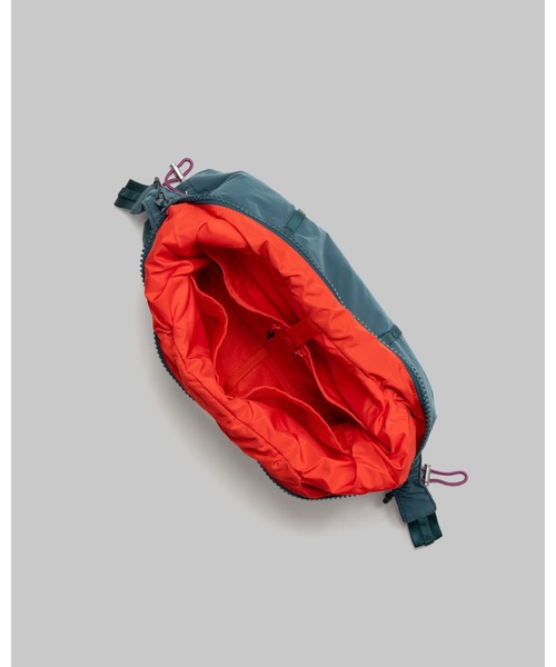 Topologie（トポロジー）の「Cloud Hobo Small（クラウド ホーボー スモール）（ハンドバッグ・レディース・ブラック/モスグリーン/ブルー/オレンジ・ONE SIZE）」の13枚目の写真