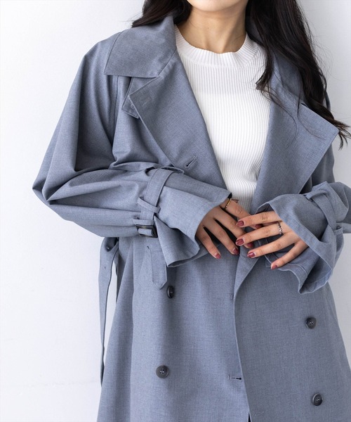 clear（クリア）の「ウエストベルトミドル丈トレンチジャケット（トレンチコート・レディース・アイボリー/ベージュ/グレー・F）」の3枚目の写真