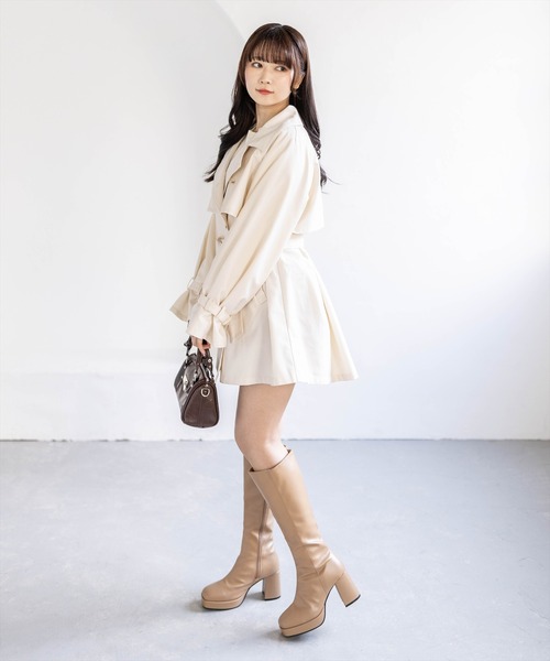 clear（クリア）の「ウエストベルトミドル丈トレンチジャケット（トレンチコート・レディース・アイボリー/ベージュ/グレー・F）」の22枚目の写真