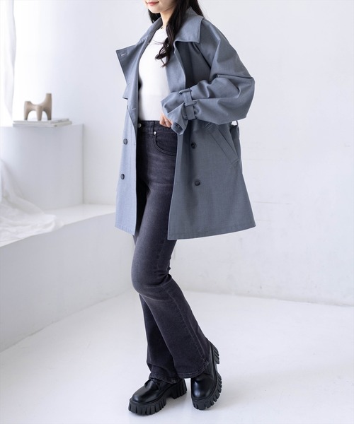 clear（クリア）の「ウエストベルトミドル丈トレンチジャケット（トレンチコート・レディース・アイボリー/ベージュ/グレー・F）」の18枚目の写真