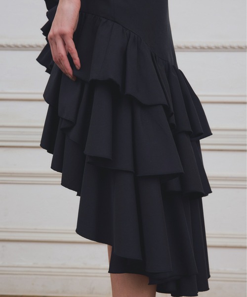 EIMY ISTOIRE(エイミーイストワール)の「【PRE ORDER】バックロングティアードフリルスカート(スカート・レディース・キャメル/ブラック・38/36)」の10枚目の写真
