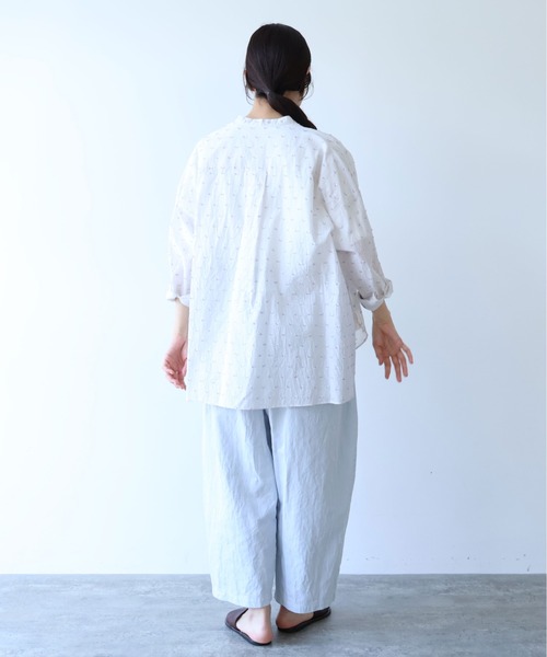 yuni（ユニ　）の「Cotton/Nylon ラメジャカード wide シャツ（シャツ/ブラウス・レディース・グレー/ピンク/ネイビー・FREE）」の13枚目の写真